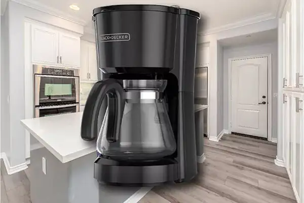BLACK and DECKER Compact Coffee Maker
